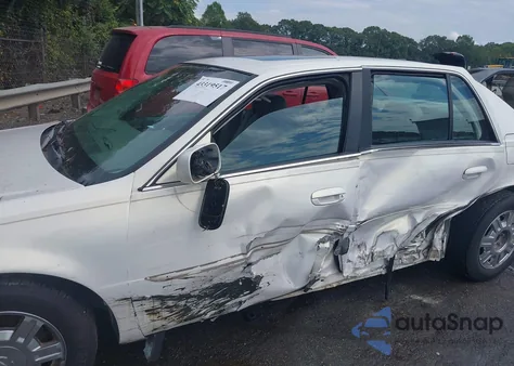 2004 Cadillac Deville Standard z USA, uszkodzony, nr VIN 1G6KD54Y64U159925